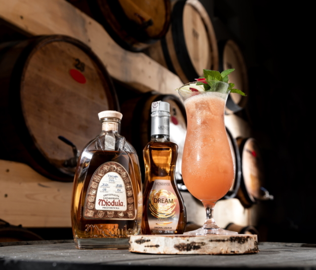 miodula, polowaca, Mundivie